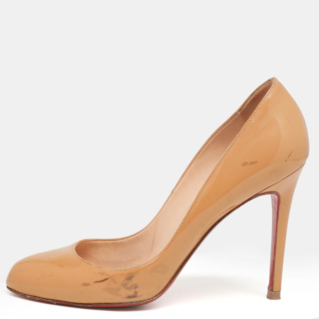Christian Louboutin Beige Patent Leather Ron Ron Pumps Size 39