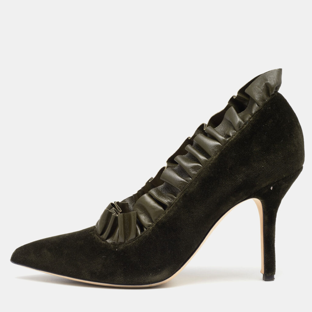 luxury-women-christopher-kane-used-shoes-p832779-010 Christopher Kane Army Green Velvet and Ruffled Leather Pumps Size 40