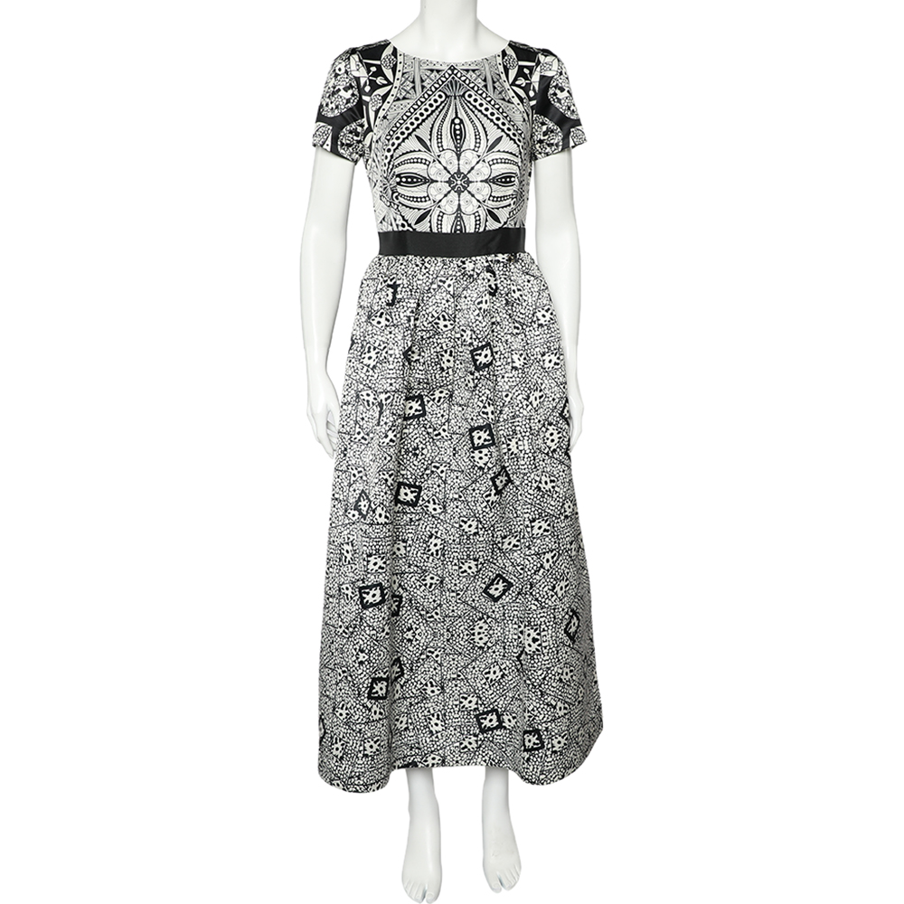 luxury-women-class-by-roberto-cavalli-used-clothes-p597851-007-2 Class Cavalli Monochrome Printed Sateen Maxi Dress M