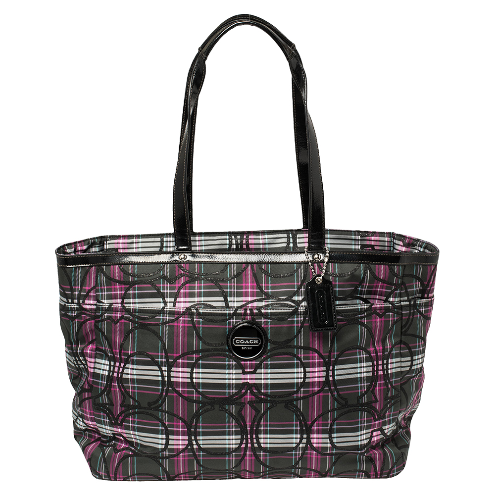 luxury-women-coach-used-handbags-p387716-003 Coach Multicolor Canvas and Patent Leather Diaper Bag