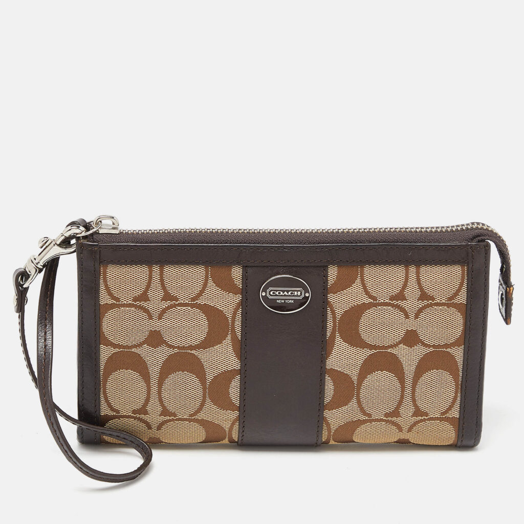 luxury-women-coach-used-handbags-p918524-010 Coach Brown/Beige Signature Canvas and Leather Zip Wristlet Pouch