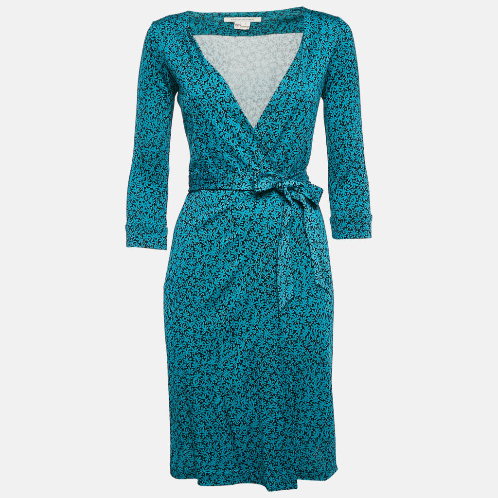 luxury-women-diane-von-furstenberg-used-clothes-p1104310-002 Diane Von Furstenberg Blue Floral Print Silk Jersey Wrap Dress S