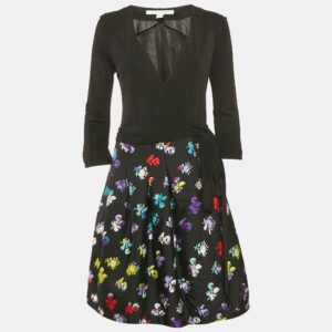 Diane Von Furstenberg Black Wool Blend and Jersey Pleated Wrap Jewel Dress M
