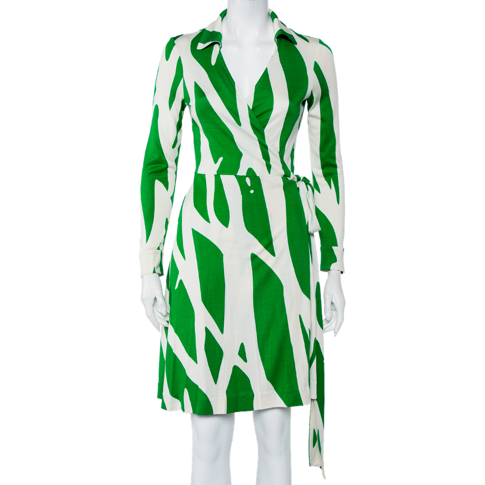 luxury-women-diane-von-furstenberg-used-clothes-p466630-006 Diane Von Furstenberg Beige & Green Printed Silk Knit Collared Mini Wrap Dress L