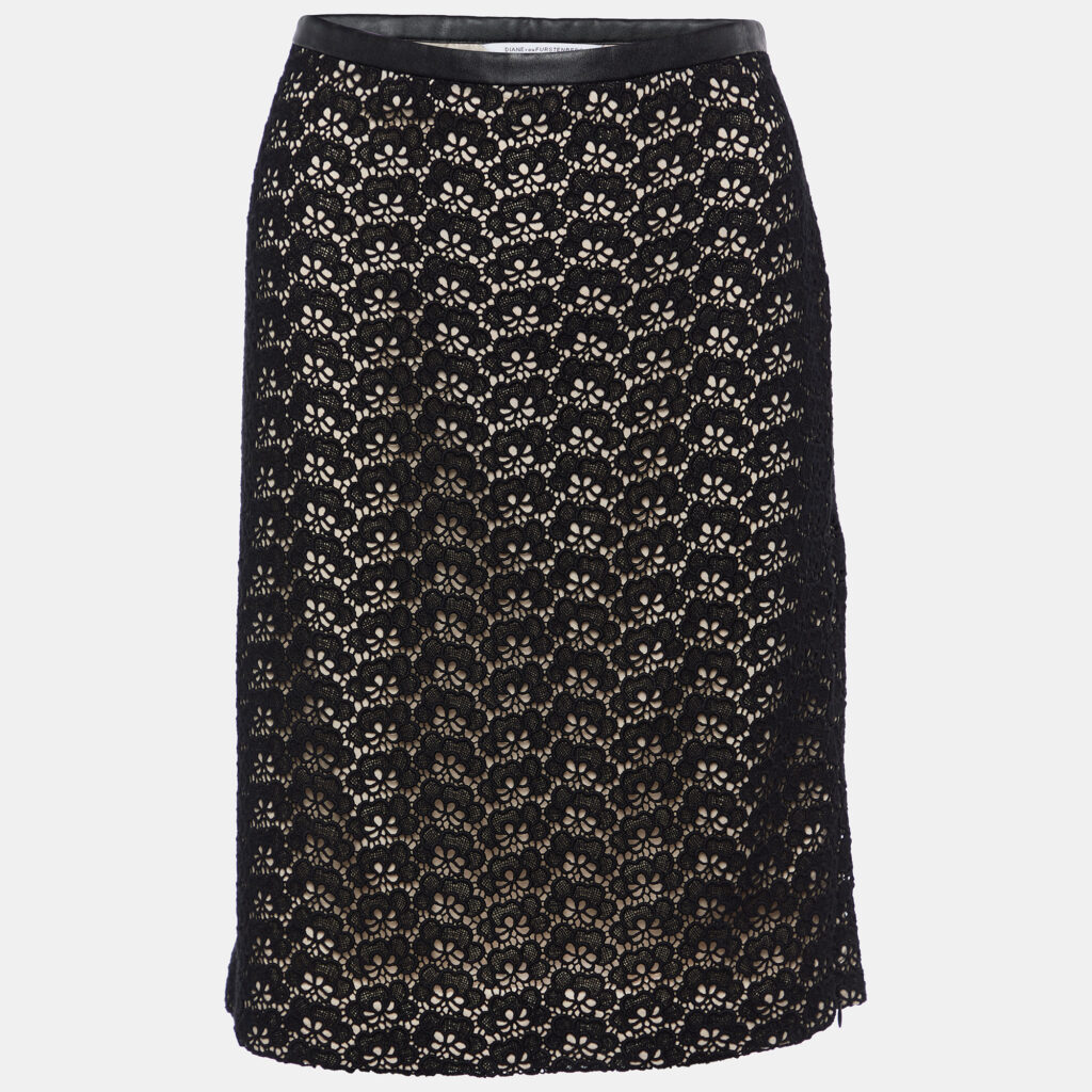 luxury-women-diane-von-furstenberg-used-clothes-p898880-002 Diane Von Furstenberg Black Stevia Acorn Lace Mini Skirt L
