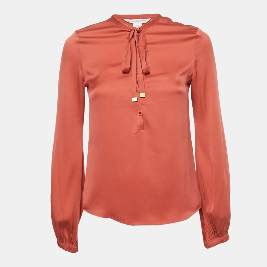 luxury-women-diane-von-furstenberg-used-clothes-p903710-001 Diane Von Furstenberg Pink Silk Button Front Blouse S