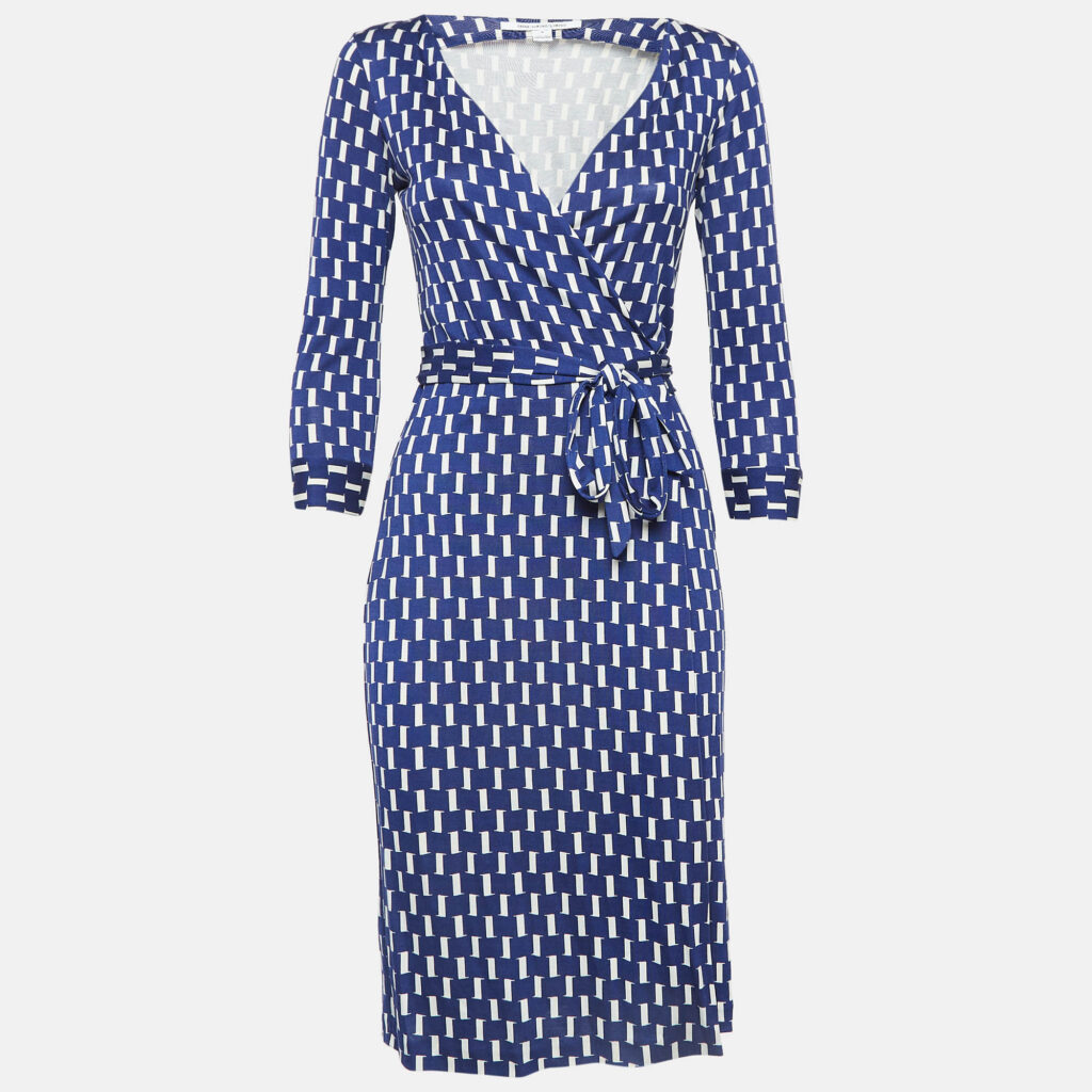 luxury-women-diane-von-furstenberg-used-clothes-p978357-006 Diane Von Furstenberg Blue Printed Silk Jersey Wrap Dress XS