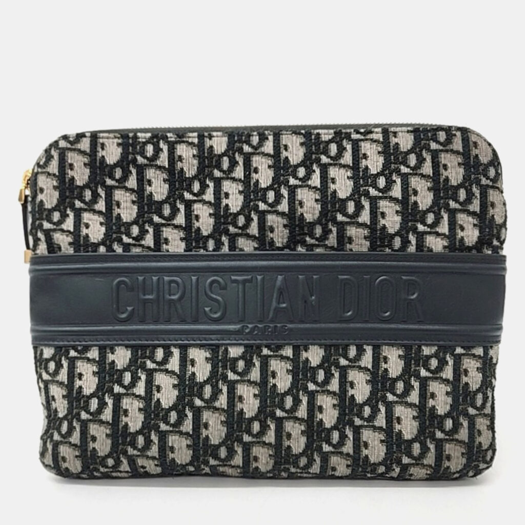 luxury-women-dior-used-handbags-p1043977-003 Christian Dior Oblique Pouch