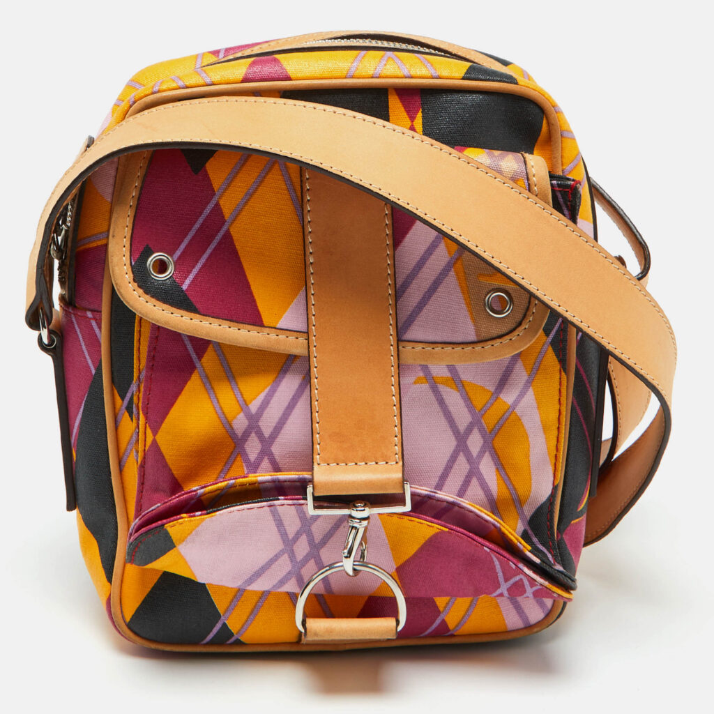 luxury-women-dior-used-handbags-p1083039-014 Dior Multicolor Graphic Printed Fabric and Leather Shoulder Bag