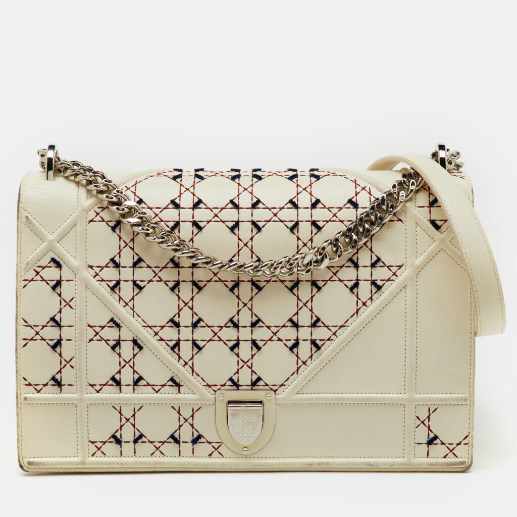 luxury-women-dior-used-handbags-p1160142-004 Dior Off White Cannage Stitched Leather Large Diorama Flap Shoulder Bag