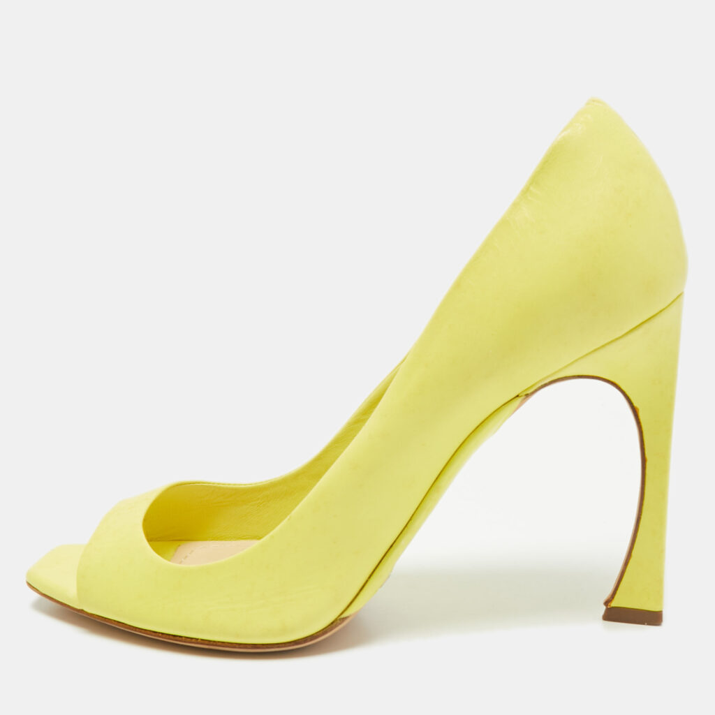 luxury-women-dior-used-shoes-p1166611-001 Dior Bright Yellow Leather Open Toe Pumps Size 38.5