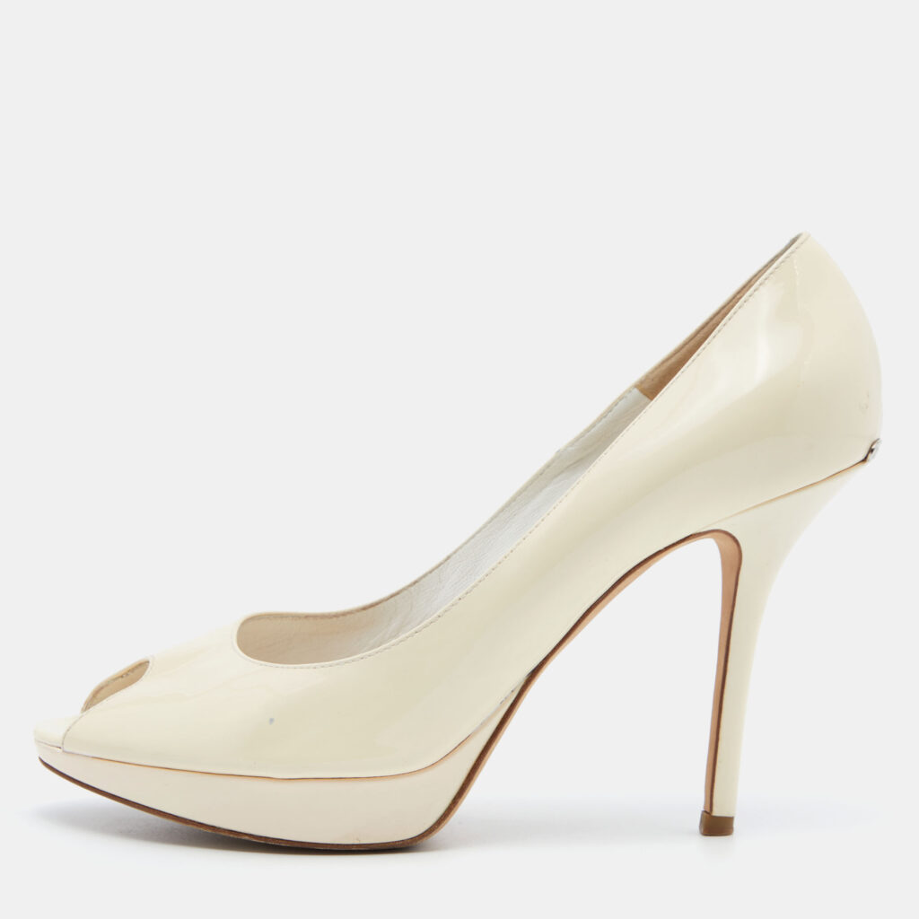 luxury-women-dior-used-shoes-p786836-011 Dior Beige Patent Leather Miss Dior Pumps Size 40.5