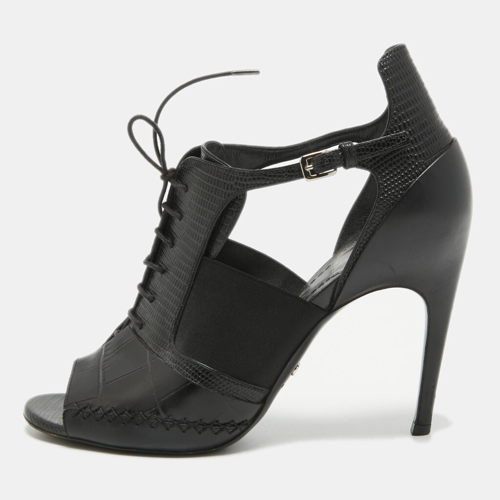 luxury-women-dior-used-shoes-p942245-001 Dior Black Leather and Lizard Embossed Booties Size 38.5