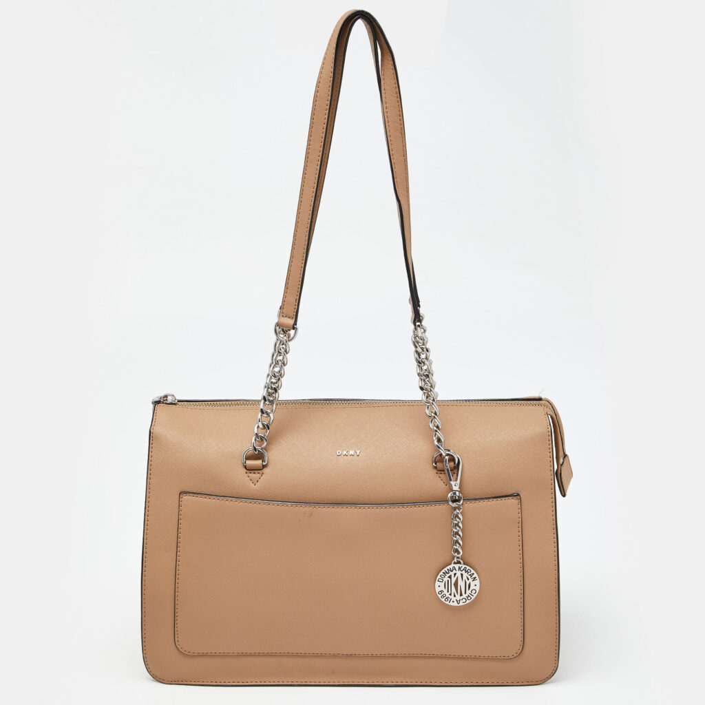 luxury-women-dkny-used-handbags-p946522-002 DKNY Beige Leather Large Bryant Chain Zip Tote