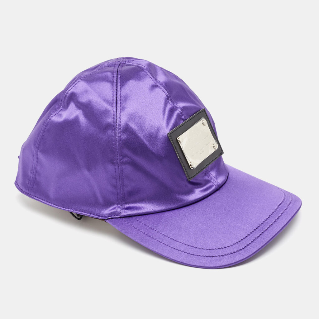 luxury-women-dolcegabbana-new-accessories-p889371-006 Dolce & Gabbana Vintage Purple Satin Logo Patch Cap Size 56