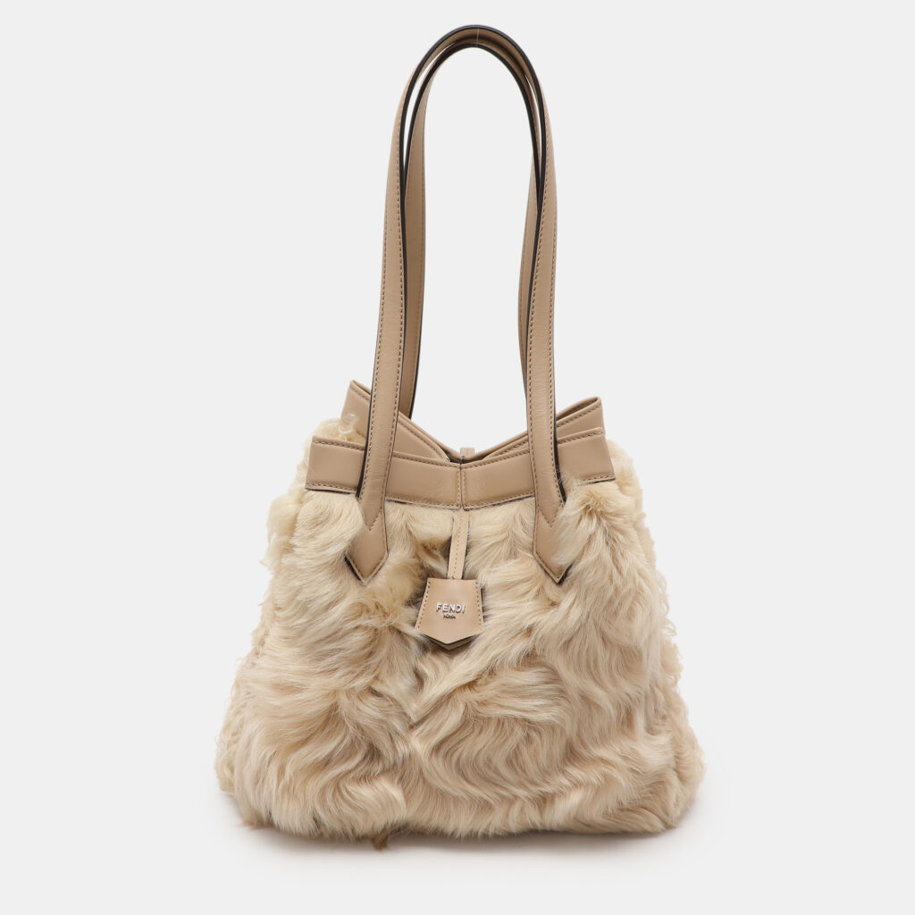 luxury-women-fendi-new-handbags-p1090083-011 Fendi Beige Lamb Fur and Leather Medium Origami Tote