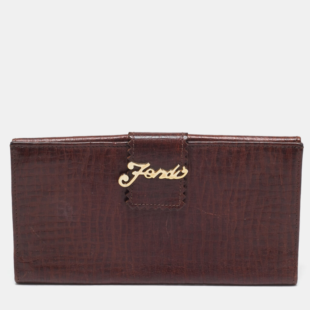 luxury-women-fendi-used-handbags-p1114290-001 Fendi Brown Leather Flap Continental Wallet