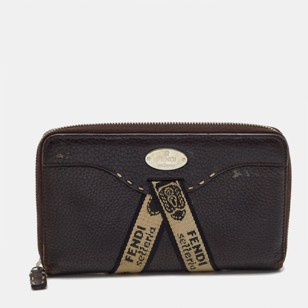 luxury-women-fendi-used-handbags-p981464-002 Fendi Black Sellieria Leather Logo Zip Around Continental Wallet