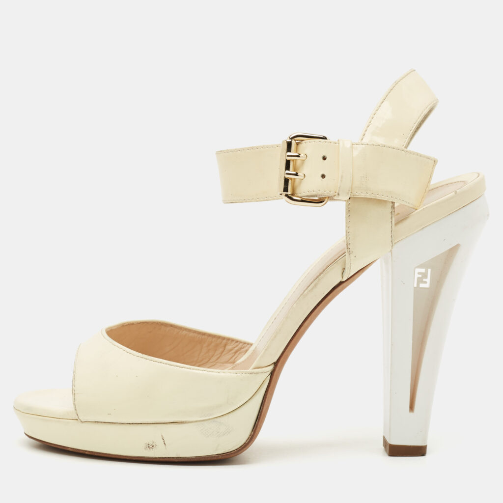 luxury-women-fendi-used-shoes-p1165715-001 Fendi Beige/White Patent Leather Open Toe Ankle Strap Sandals Size 40