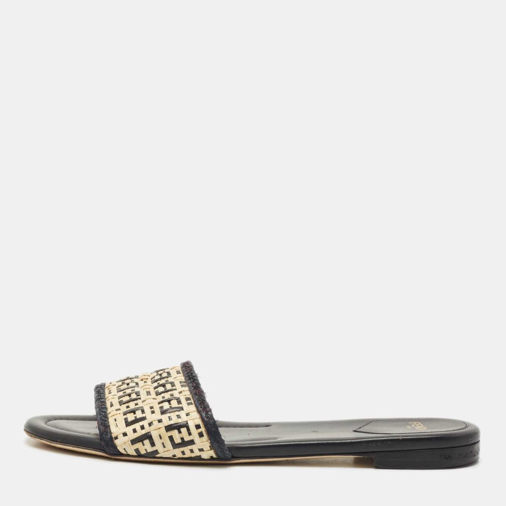 luxury-women-fendi-used-shoes-p1170386-003 Fendi Black/Cream Woven Raffia and Leather FF Flat Slides Size 41