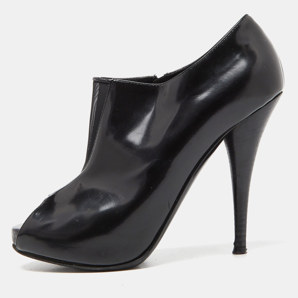 luxury-women-fendi-used-shoes-p922291-010 Fendi Black Patent Leather and Mesh Open Toe Booties Size 36