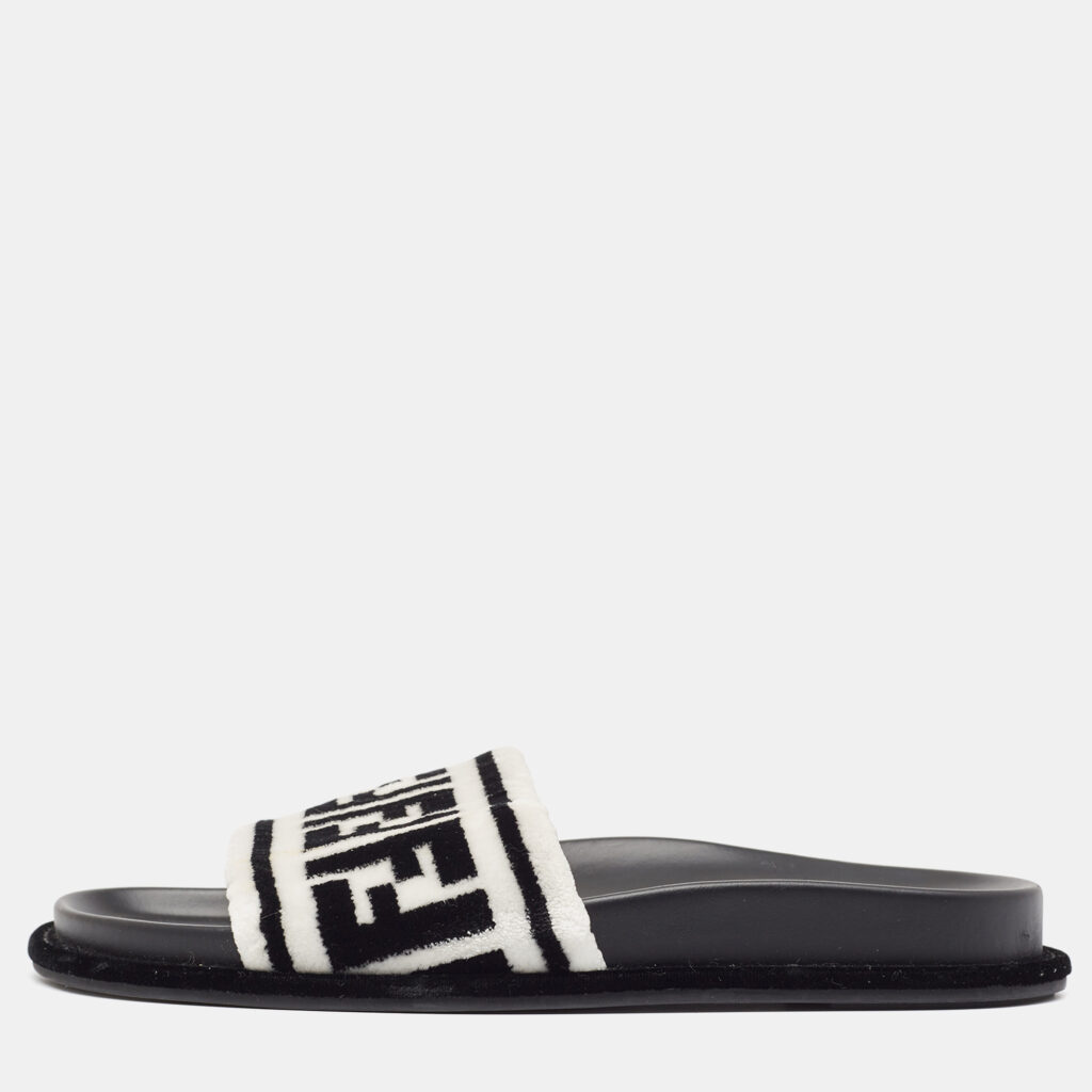 luxury-women-fendi-used-shoes-p972520-002 Fendi Black/White Fur FF Flat Slides Size 38.5