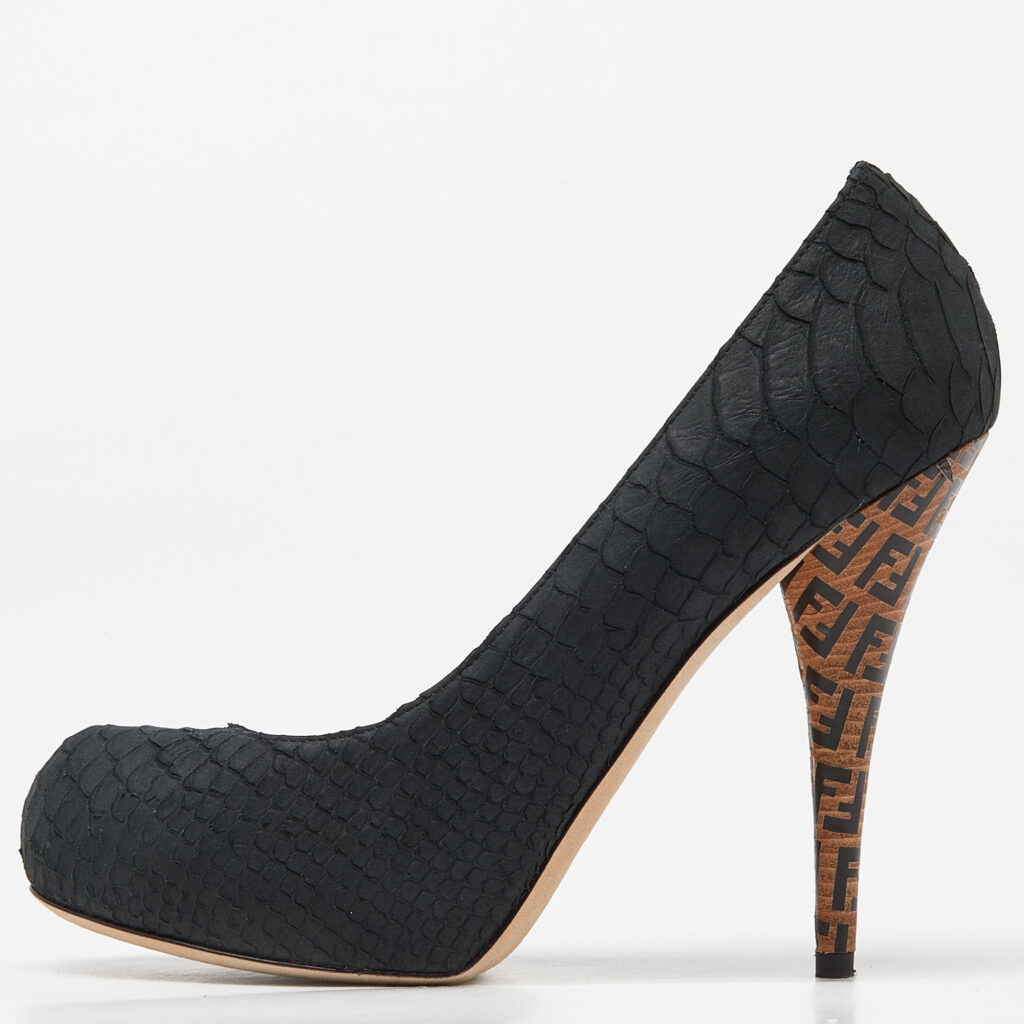 luxury-women-fendi-used-shoes-p979617-009 Fendi Black Python Embossed Leather FF Logo Heel Platform Pumps Size 40