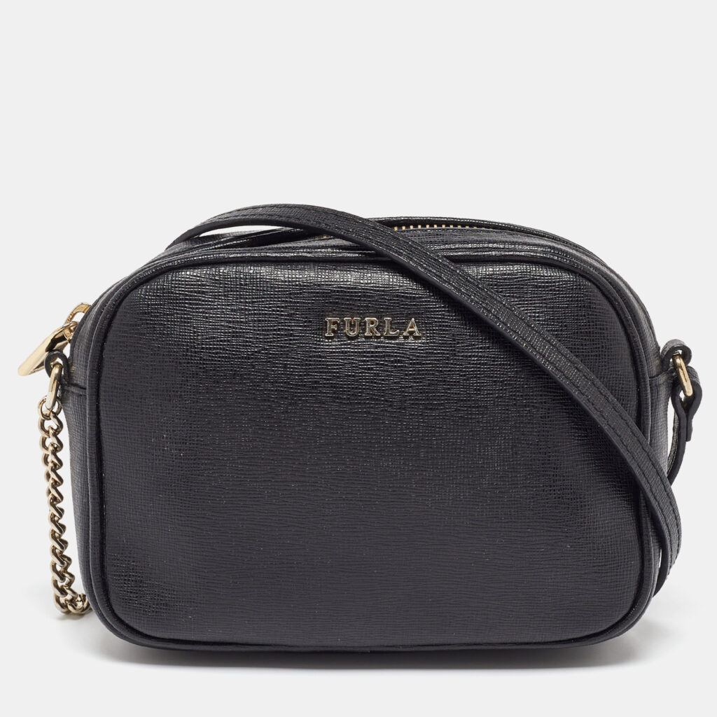 luxury-women-furla-used-handbags-p1034314-001 Furla Black Leather Camera Crossbody Bag