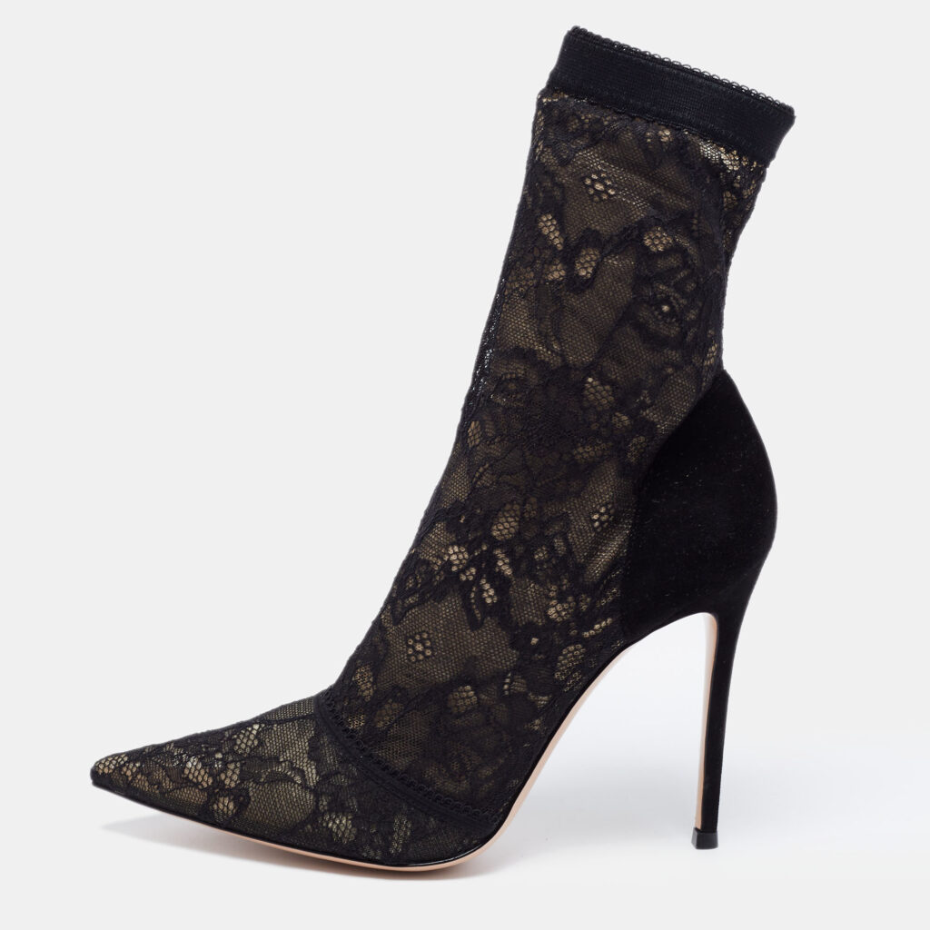 luxury-women-gianvito-rossi-new-shoes-p715735-003 Gianvito Rossi Black/Beige Suede And Lace Ankle Boots Size 40.5