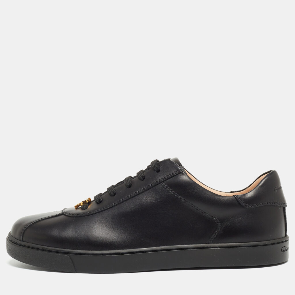 luxury-women-gianvito-rossi-new-shoes-p861838-005 Gianvito Rossi Black Leather Low Top Sneakers Size 38.5