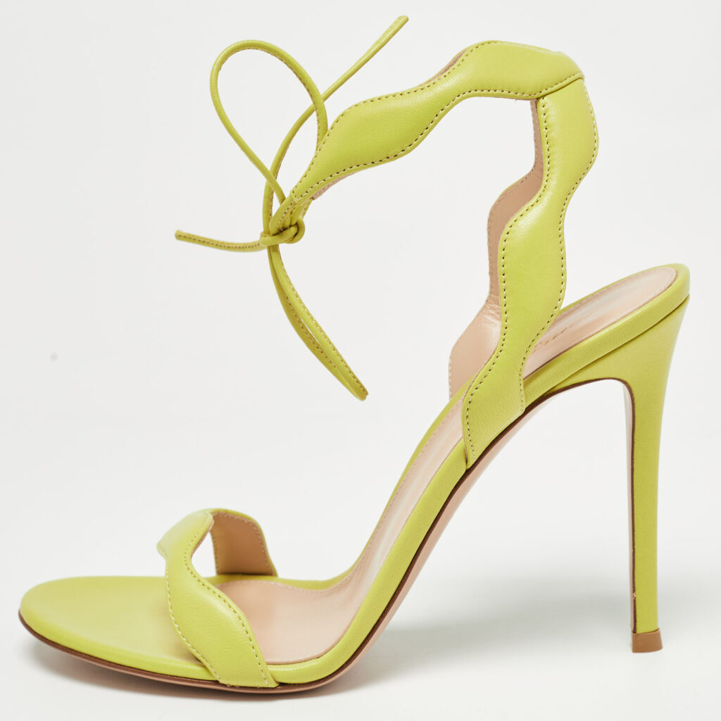 luxury-women-gianvito-rossi-new-shoes-p961293-003 Gianvito Rossi Green Leather Wavy Ankle Tie Sandals Size 38.5