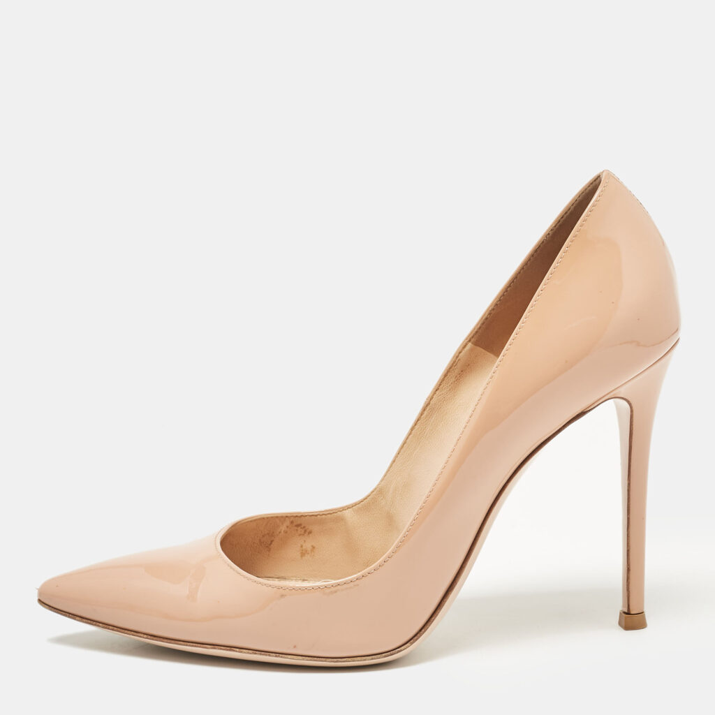 luxury-women-gianvito-rossi-used-shoes-p1055602-003 Gianvito Rossi Beige Patent Leather Gianvito Pumps Size 39