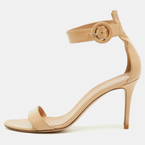 Gianvito Rossi Beige Patent Leather Portofino Ankle Strap Sandals Size 39