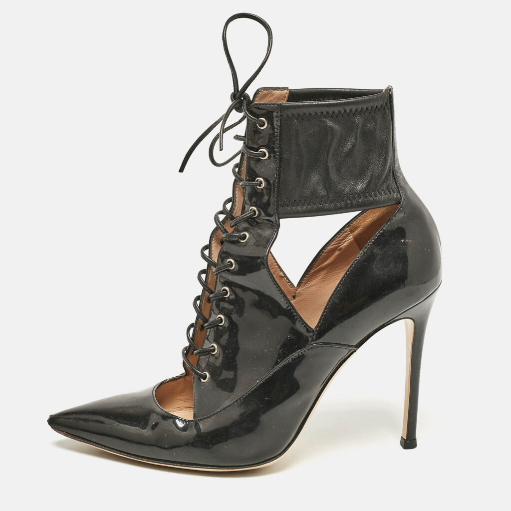 Gianvito Rossi Black Patent and Leather Lace-Up Ankle Booties Size 37.5