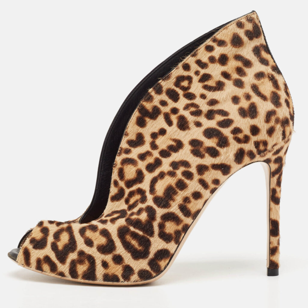 Gianvito Rossi Beige/Brown Leopard Print Calf Hair Vamp Boots Size 38.5