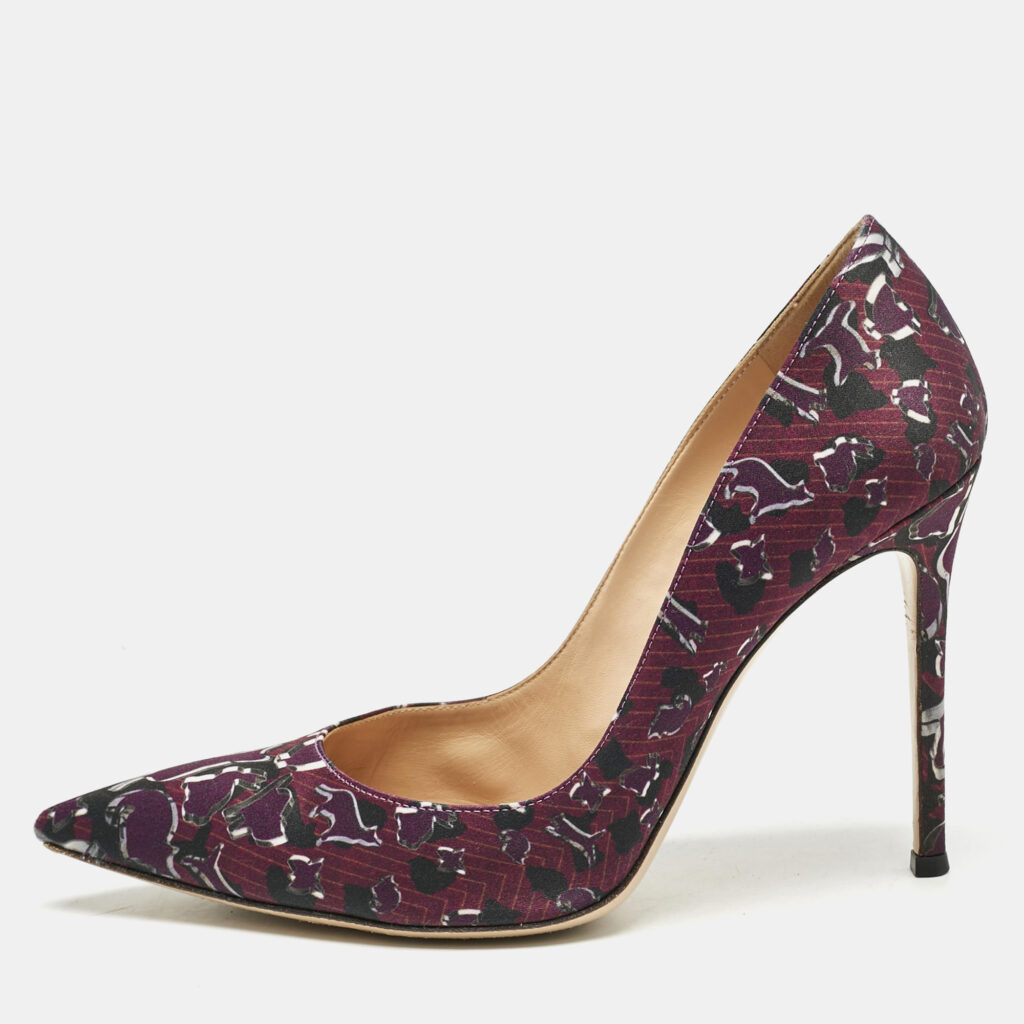 luxury-women-gianvito-rossi-used-shoes-p1163324-003 Gianvito Rossi Purple Satin Plexi Pointed Toe Pumps Size 40