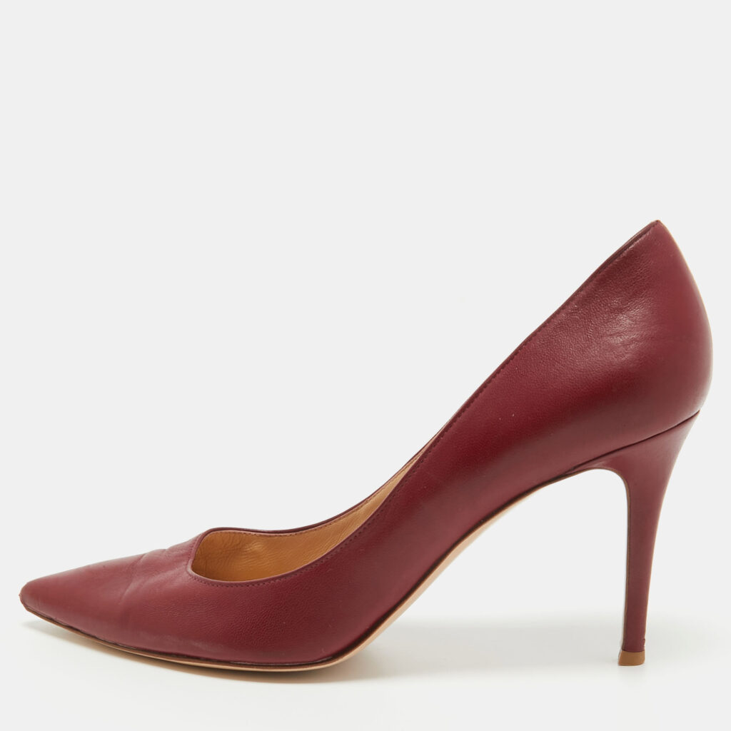 luxury-women-gianvito-rossi-used-shoes-p938218-012 Gianvito Rossi Burgundy Leather Pointed Toe Pumps Size 40