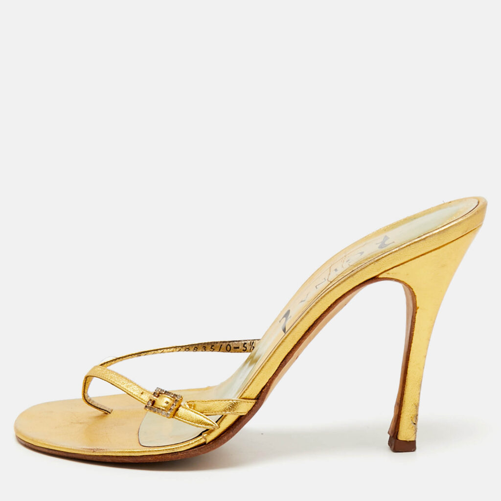 luxury-women-gina-used-shoes-p1159795-011 Gina Gold Leather Thong Sandals Size 38.5