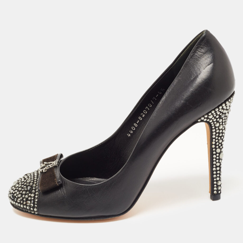 luxury-women-gina-used-shoes-p848512-001 Gina Black Leather Embellished Pumps Size 39.5