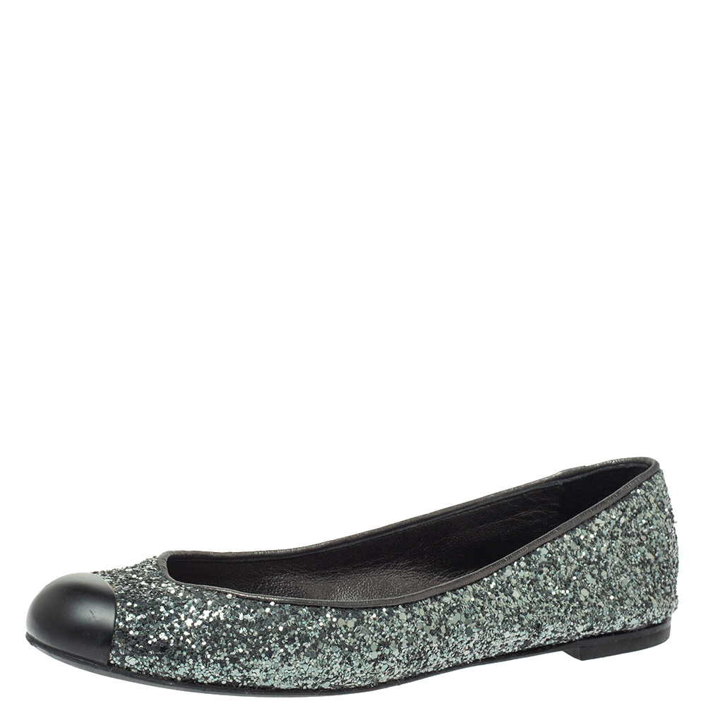 luxury-women-giuseppe-zanotti-used-shoes-p366099-005 Giuseppe Zanotti Grey Glitter Fabric Cap Toe Ballet Flats Size 35