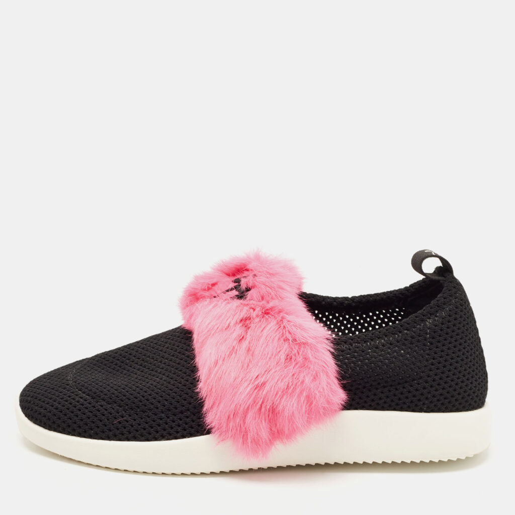 luxury-women-giuseppe-zanotti-used-shoes-p823447-009 Giuseppe Zanotti Black Knit Fabric and Calfhair Slip on Sneakers Size 37.5