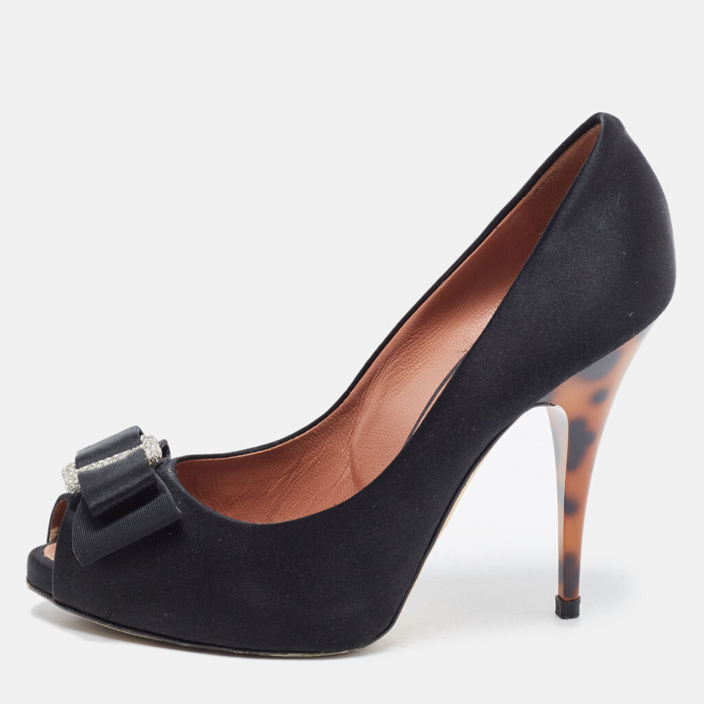 luxury-women-giuseppe-zanotti-used-shoes-p832272-003 Giuseppe Zanotti Black Satin Bow Embellished Peep Toe Pumps Size 37.5