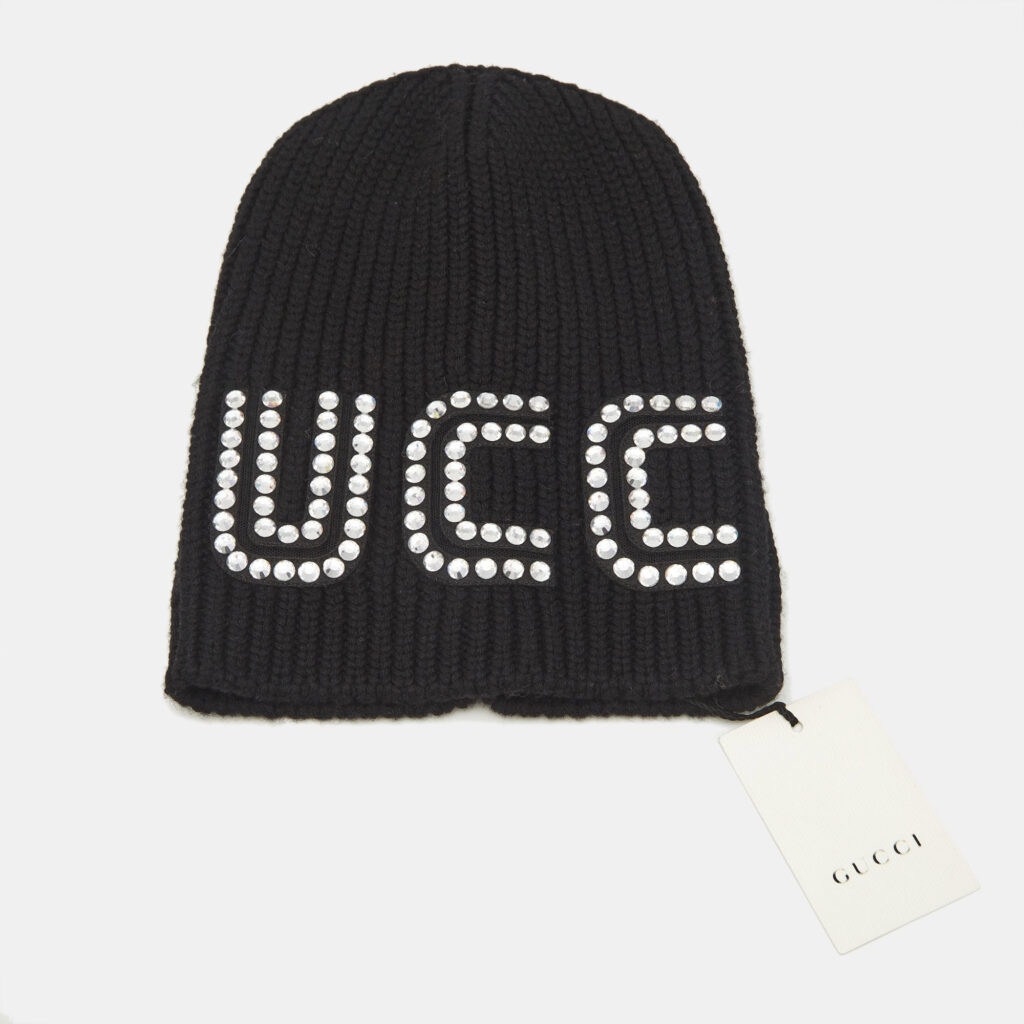 luxury-women-gucci-new-accessories-p1158596-002 Gucci Black Crystal Guccy Detail Rib Knit Beanie M