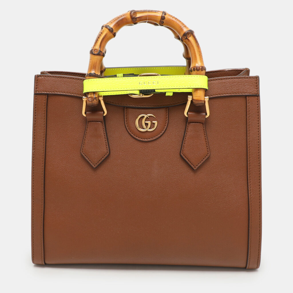 luxury-women-gucci-used-handbags-p1136261-007 Gucci Brown Leather Small Bamboo Diana Tote