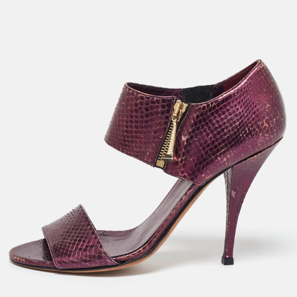 luxury-women-gucci-used-shoes-p1028591-010 Gucci Purple Python Embossed Leather Open Toe Zip Sandals Size 39