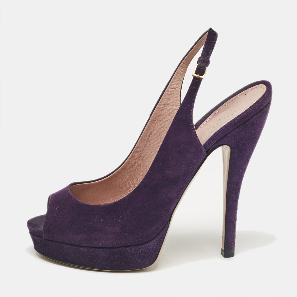 luxury-women-gucci-used-shoes-p1036028-003 Gucci Purple Suede Ankle Strap Sandals Size 38.5