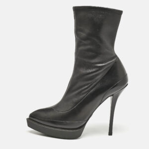 gucci black leather zipped ankle length boots size 36.5