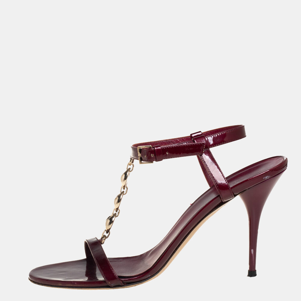 luxury-women-gucci-used-shoes-p417310-011 Gucci Maroon Patent Leather Chain T-Strap Ankle Strap Sandals Size 40