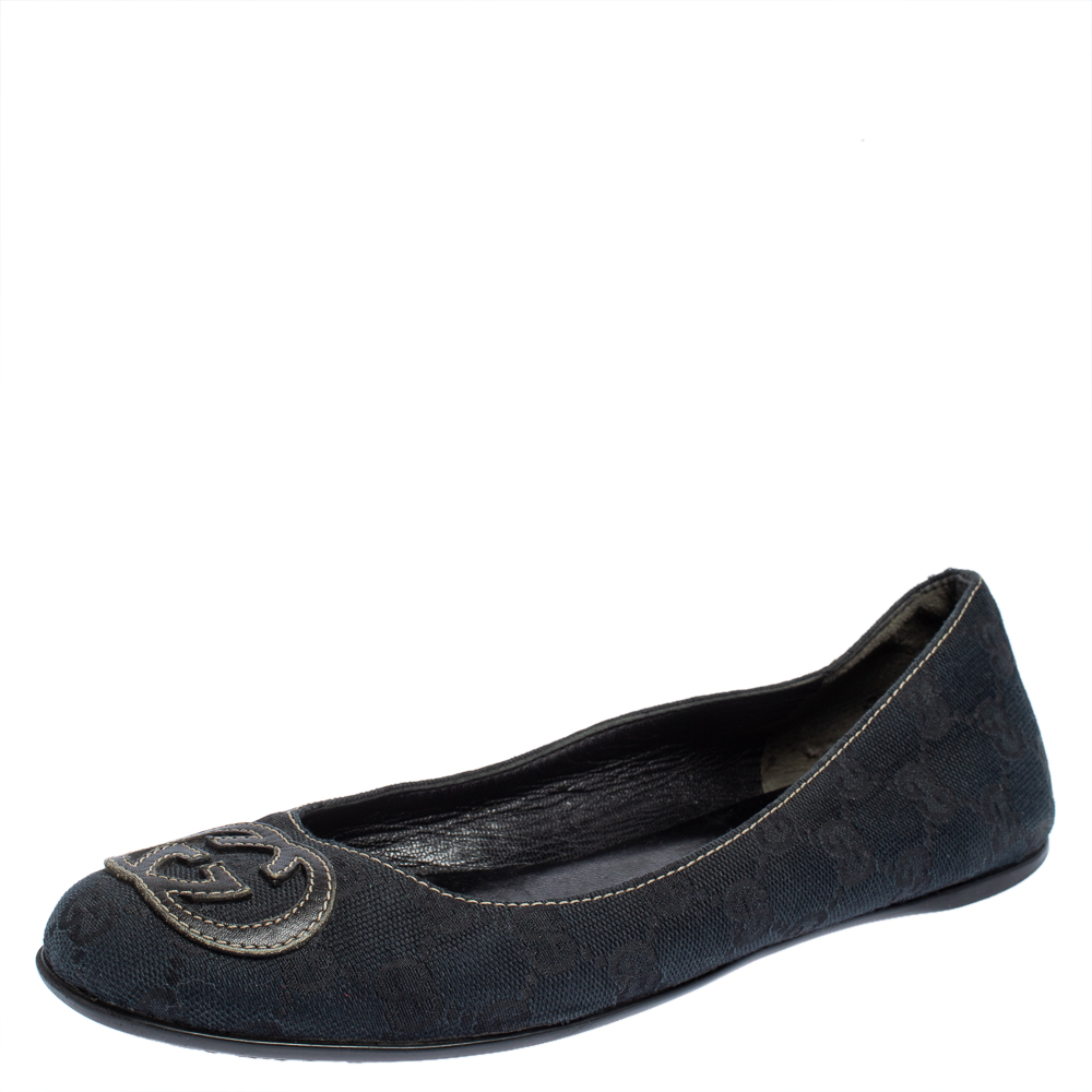 luxury-women-gucci-used-shoes-p426156-005 Gucci Dark Blue GG Canvas Interlocking GG Ballet Flats Size 36