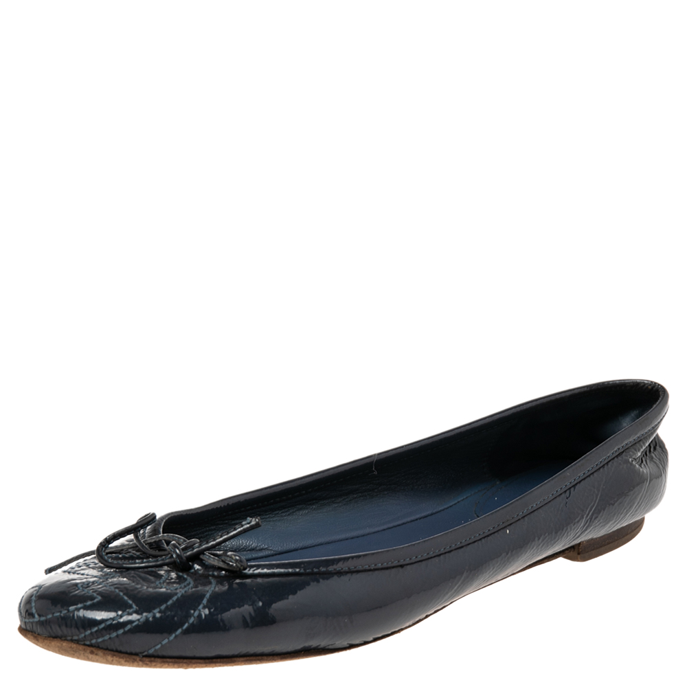luxury-women-gucci-used-shoes-p525325-004-2 Gucci Navy Blue Patent Leather Ballet Flats Size 36.5